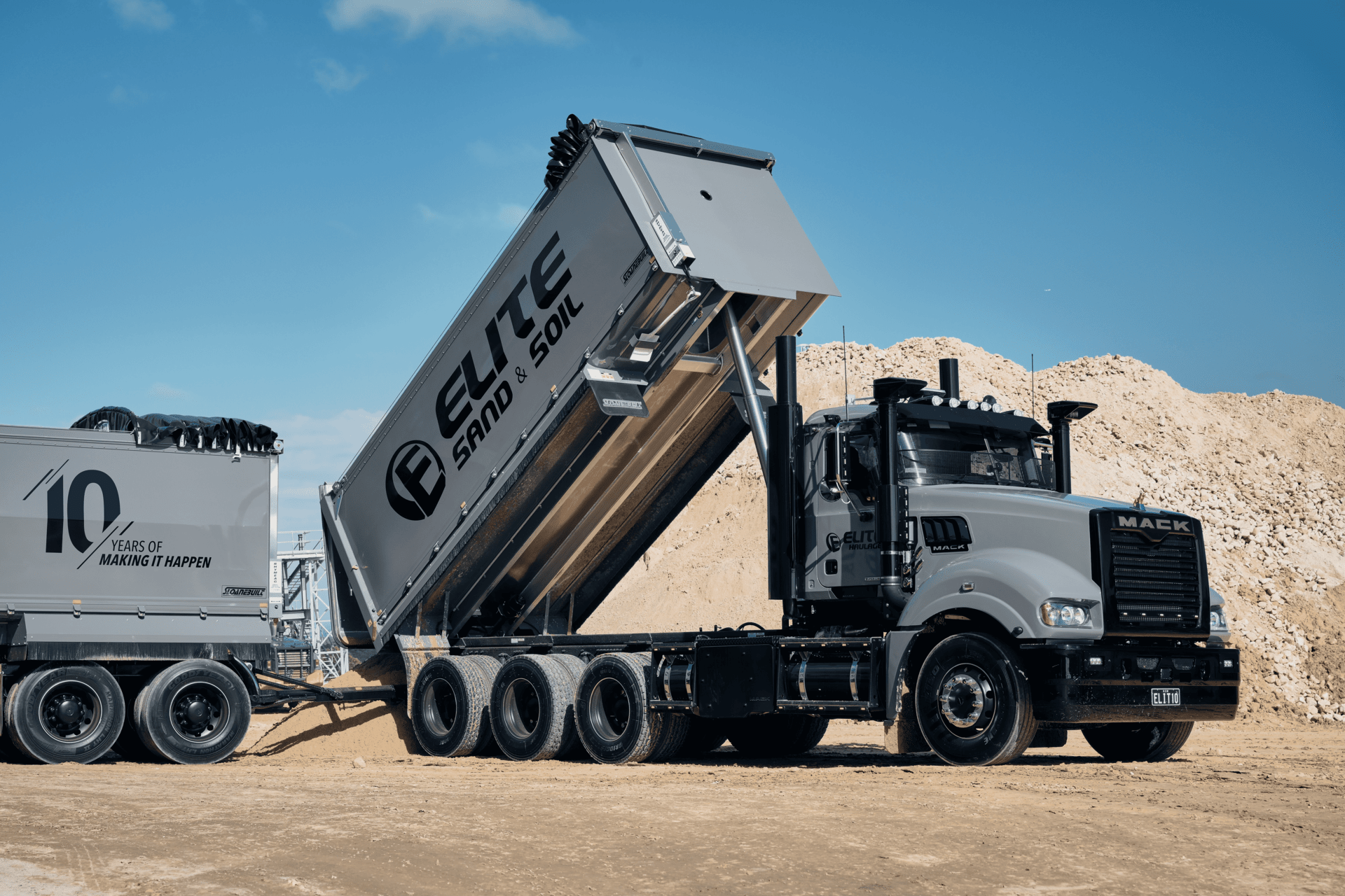 Truck Body Up (1)